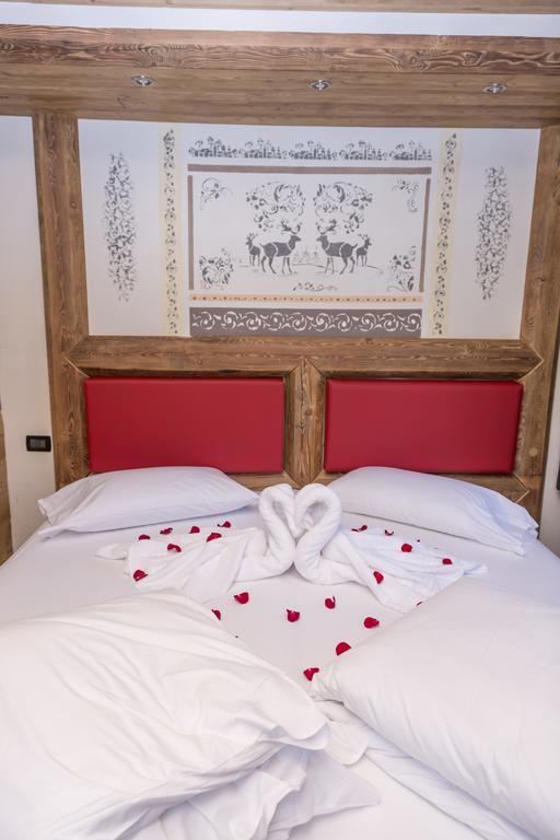 Hotel Sauze Oulx エクステリア 写真