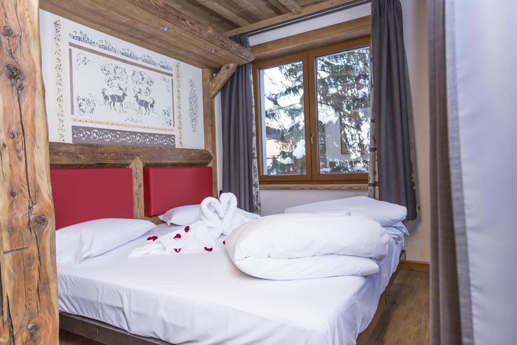Hotel Sauze Oulx エクステリア 写真