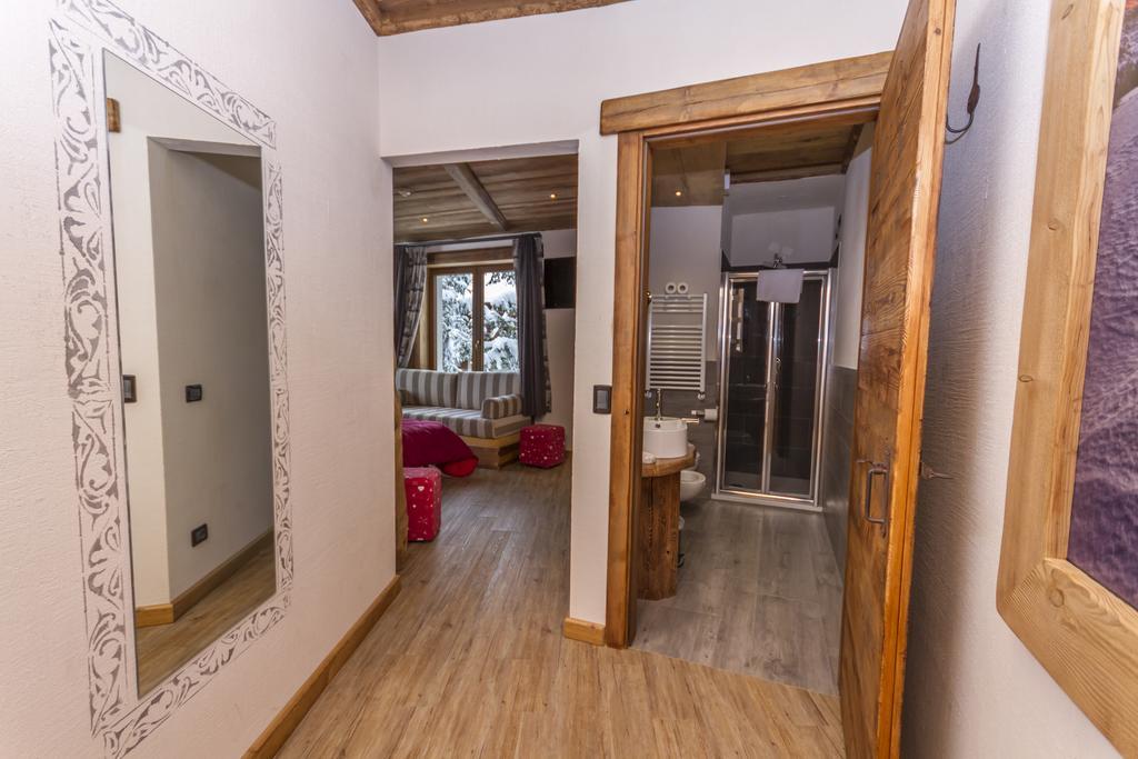 Hotel Sauze Oulx エクステリア 写真