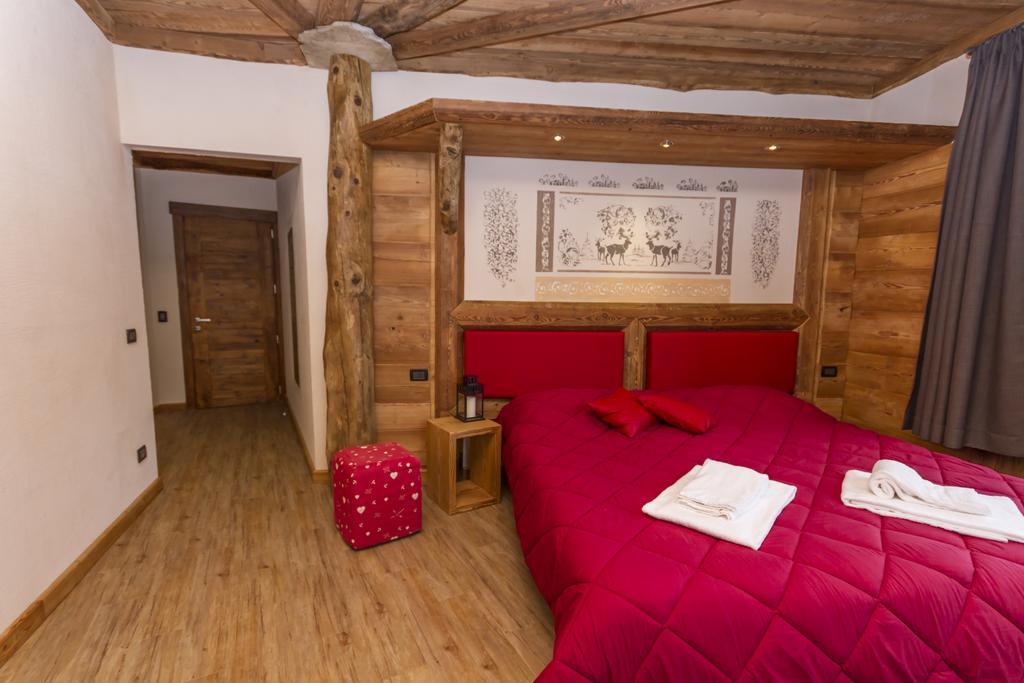 Hotel Sauze Oulx エクステリア 写真
